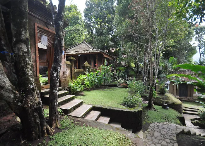 Holiday park Puri Lumbung Restaurant &
