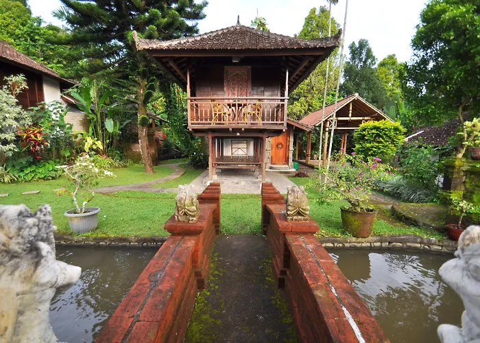 Holiday park Puri Lumbung Restaurant & Munduk (Bali)