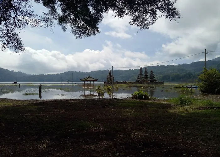 Puri Lumbung Restaurant & 2*