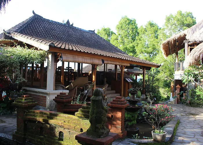 Holiday park Puri Lumbung Restaurant &