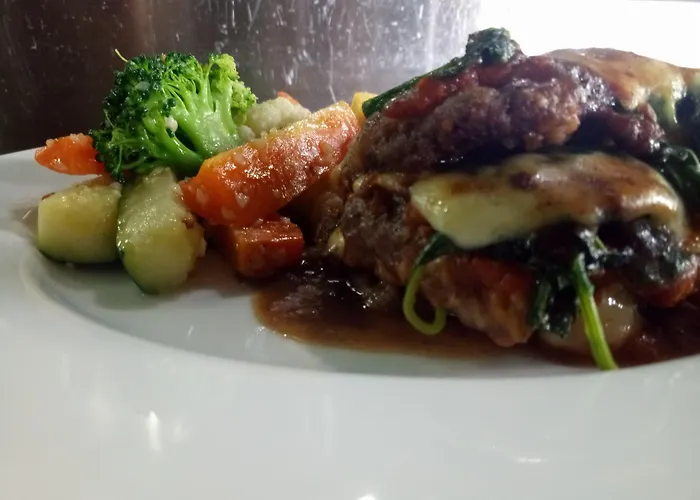 Puri Lumbung Restaurant & Holiday park 2*