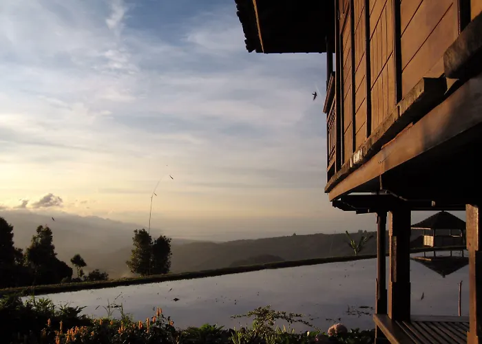 Puri Lumbung Restaurant & 2* Munduk (Bali)