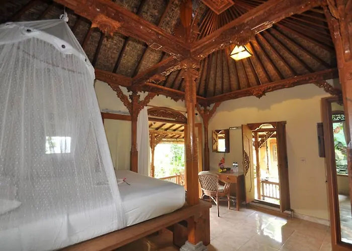 Puri Lumbung Restaurant & Holiday park