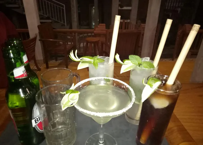 Puri Lumbung Restaurant & База отдыха 2*