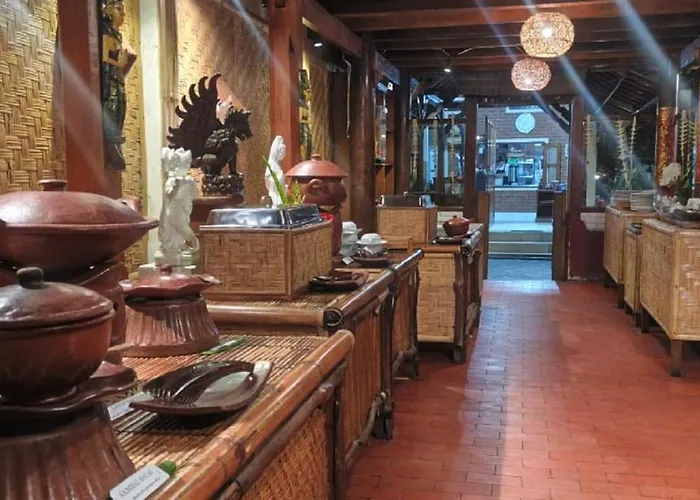 Puri Lumbung Restaurant & Holiday park