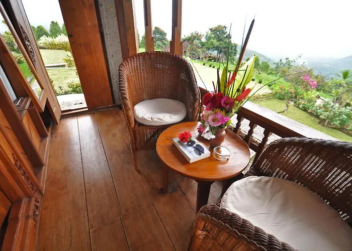 Puri Lumbung Restaurant & Holiday park 2*